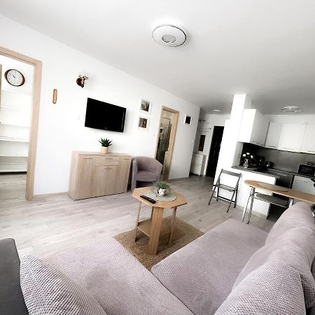 Apartamentyprzymorzu Marytka W Centrum Blisko Morza Kołobrzeg Eksteriør billede