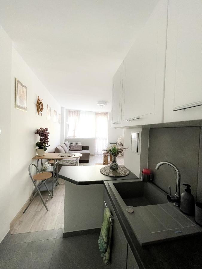 Apartamentyprzymorzu Marytka W Centrum Blisko Morza Kołobrzeg Eksteriør billede